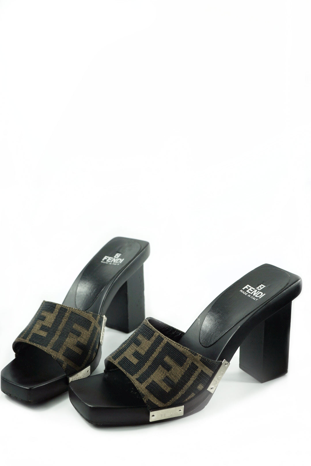 FENDI MULES vetted