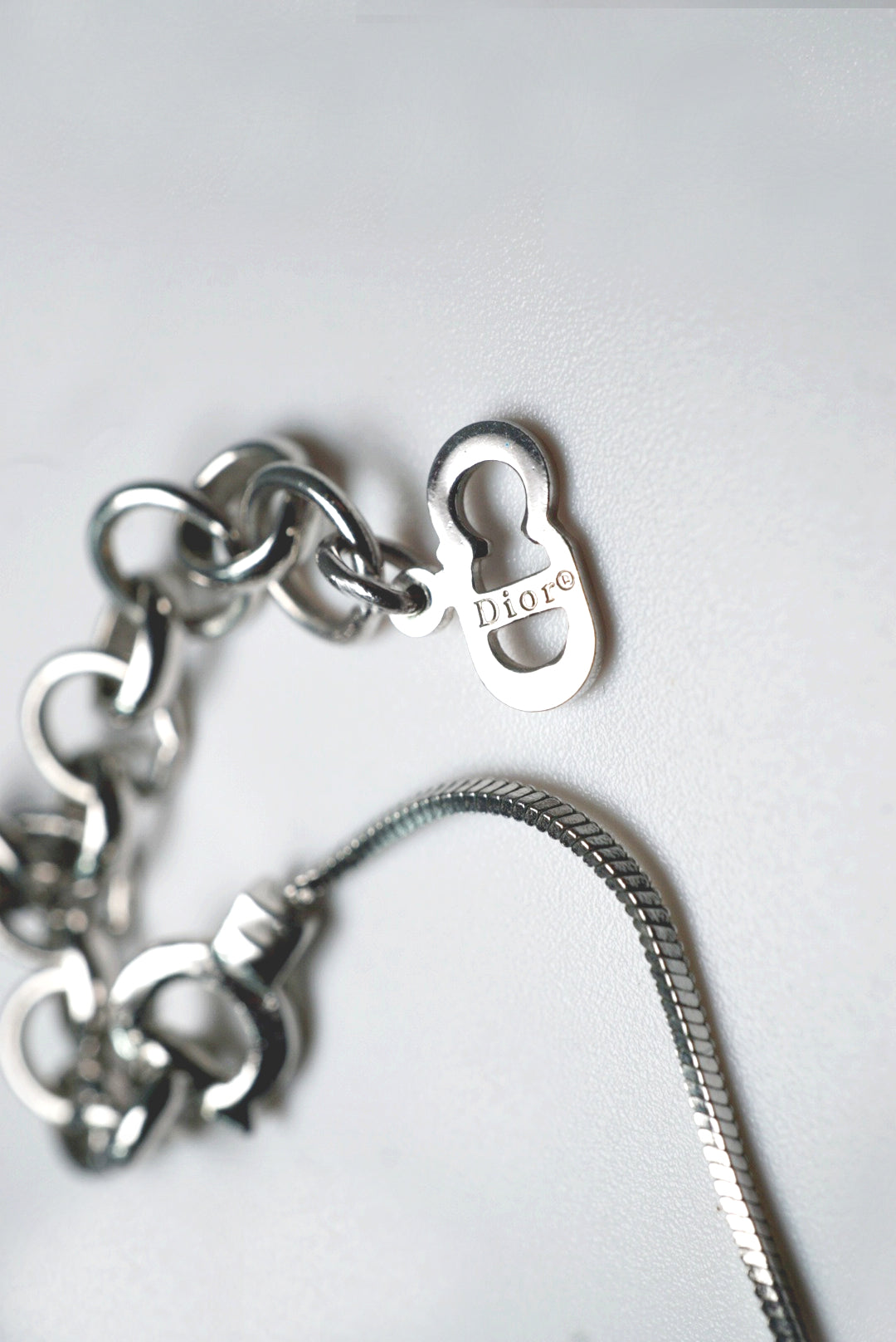 DIOR NECKLACE