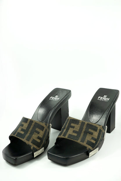 FENDI MULES